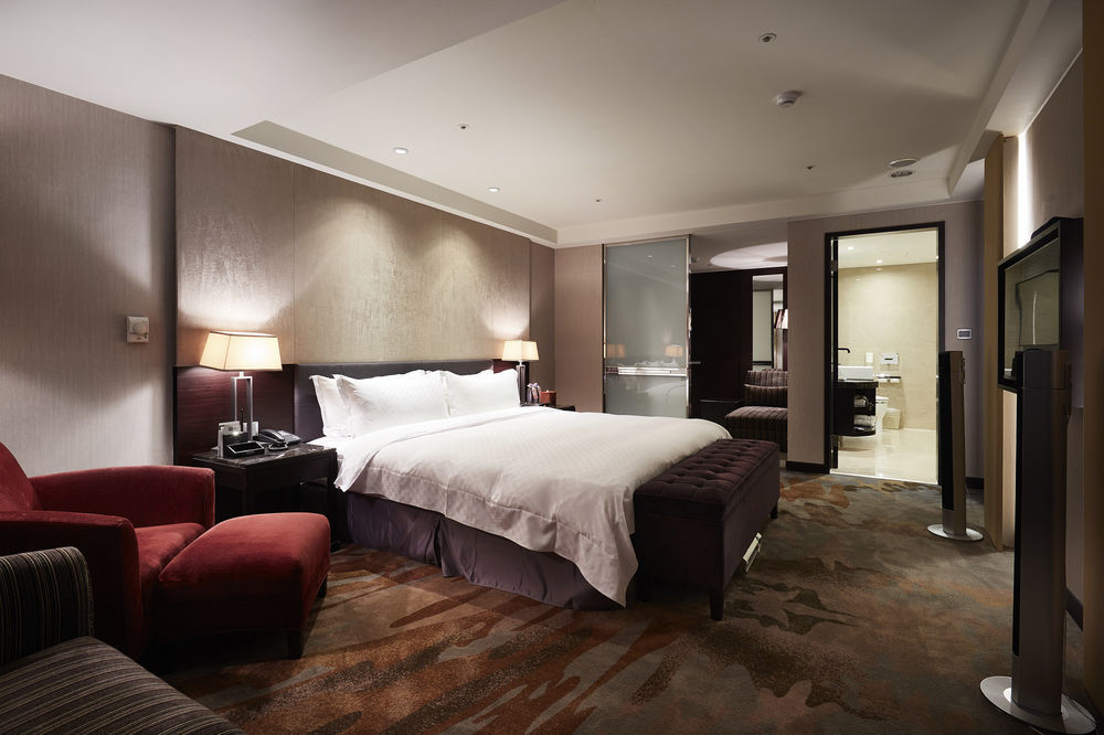 Hotel The Tango Taichung Extérieur photo